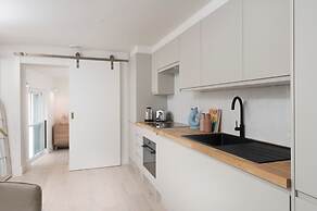 VESTO Brighton
