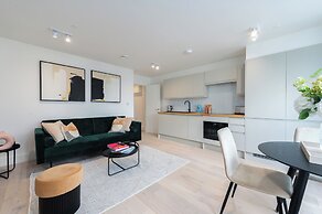 VESTO Brighton