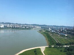 Chongqing jiayu emperor hotel