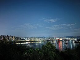 Chongqing jiayu emperor hotel