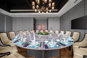 Chongqing jiayu emperor hotel