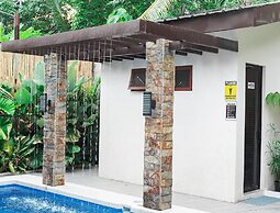 Modern Tropical 2BR Villa & Pool Retreat in Amadeo