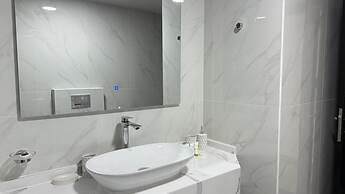 Luxury Oasis Apartments in Barsha Heights