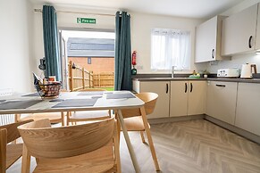 Peak Avenue Retreat