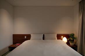 Scarlet Pavilion Homestay