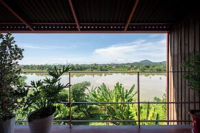 Scarlet Pavilion Homestay
