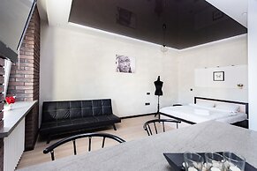 Stylish apartments near TSUM