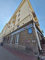 Stylish apartments near TSUM