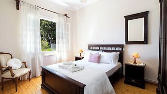 Casa Lamacchia by CorfuEscapes