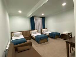 Mina Hotel