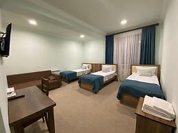 Mina Hotel