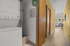 Amazing 1 BR Condo in Romantic Zone - Rooftop Pool