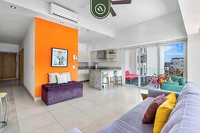 Amazing 1 BR Condo in Romantic Zone - Rooftop Pool