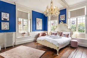 Manor Sun Retreat