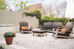 Maas Suites - The River House