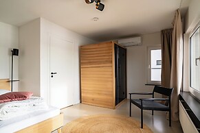 Maas Suites - The River House