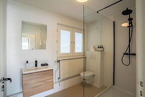 Maas Suites - The River House