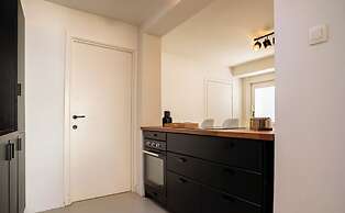 Maas Suites - The River House