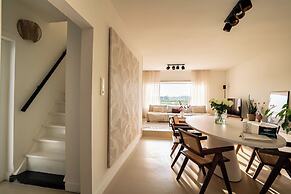 Maas Suites - The River House