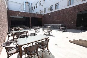 Arena Hotel Tartar