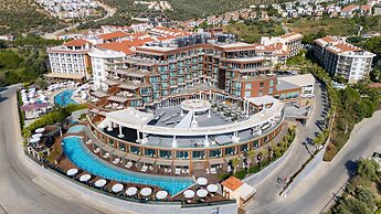 Qlusive Hotel