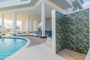 Atlantic 360 by BlueAruba Rentals