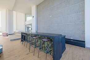 Atlantic 360 by BlueAruba Rentals