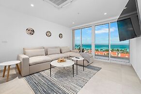 Atlantic 360 by BlueAruba Rentals