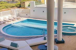 Atlantic 360 by BlueAruba Rentals