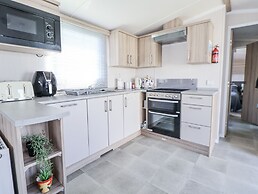 V9 Ty Mawr Holiday Park