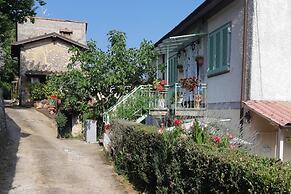 Apartment - Sleeps 5, Balcony, Wifi, Parking