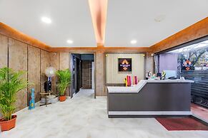 Diamond Suites Service Apartment