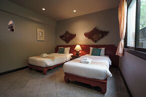 Lanna Oriental Mae Rim