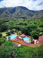 Hosteria florida tropical