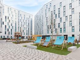 Student Only at Pavilion Court in Wembley