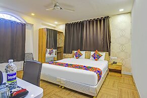 Fabhotel The Walnut