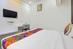 Fabhotel The Walnut