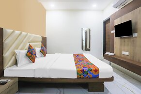 Fabhotel Lake Vista