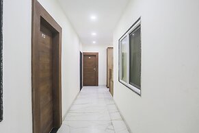 Fabhotel Lake Vista