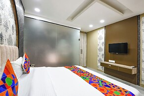 Fabhotel Grand Palazzo I
