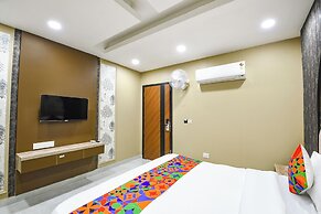 Fabhotel Grand Palazzo I