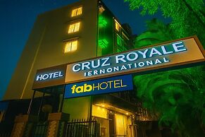 Fabhotel Cruz Royale