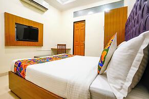 Fabhotel Cruz Royale