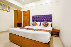 Fabhotel Cruz Royale