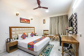 Fabhotel Akashneem
