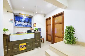 Fabhotel Akashneem
