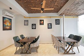 Fabhotel Inn Of Joy