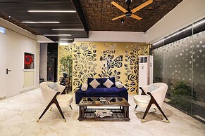 Fabhotel Inn Of Joy