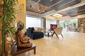 Fabhotel Inn Of Joy