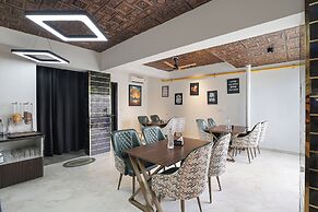 Fabhotel Inn Of Joy